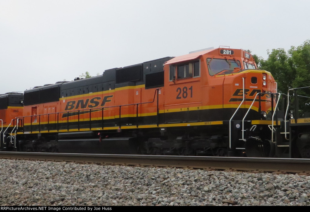 BNSF 281